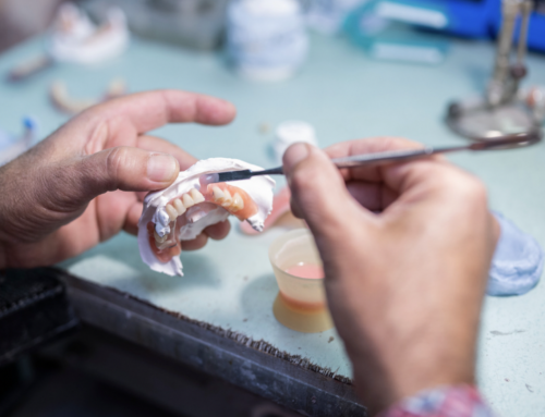 7 Signs You Need A Denture Replacement or Repair