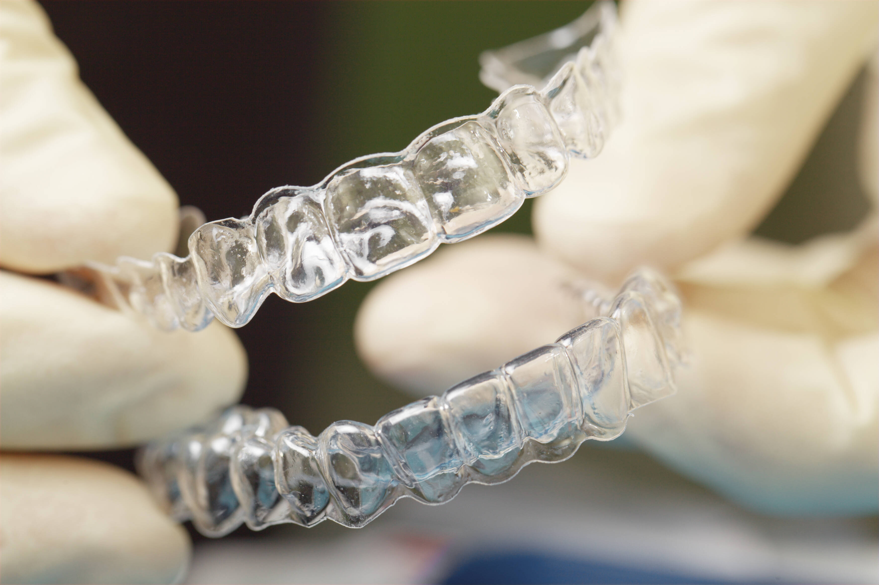 can wearing a mouthguard make bruxism worse